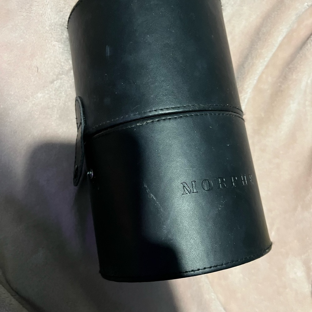Morphe brush holder case